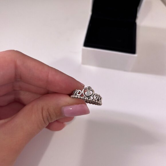 Pandora Silver Crown Ring in Size 6 - Picture 2 of 3